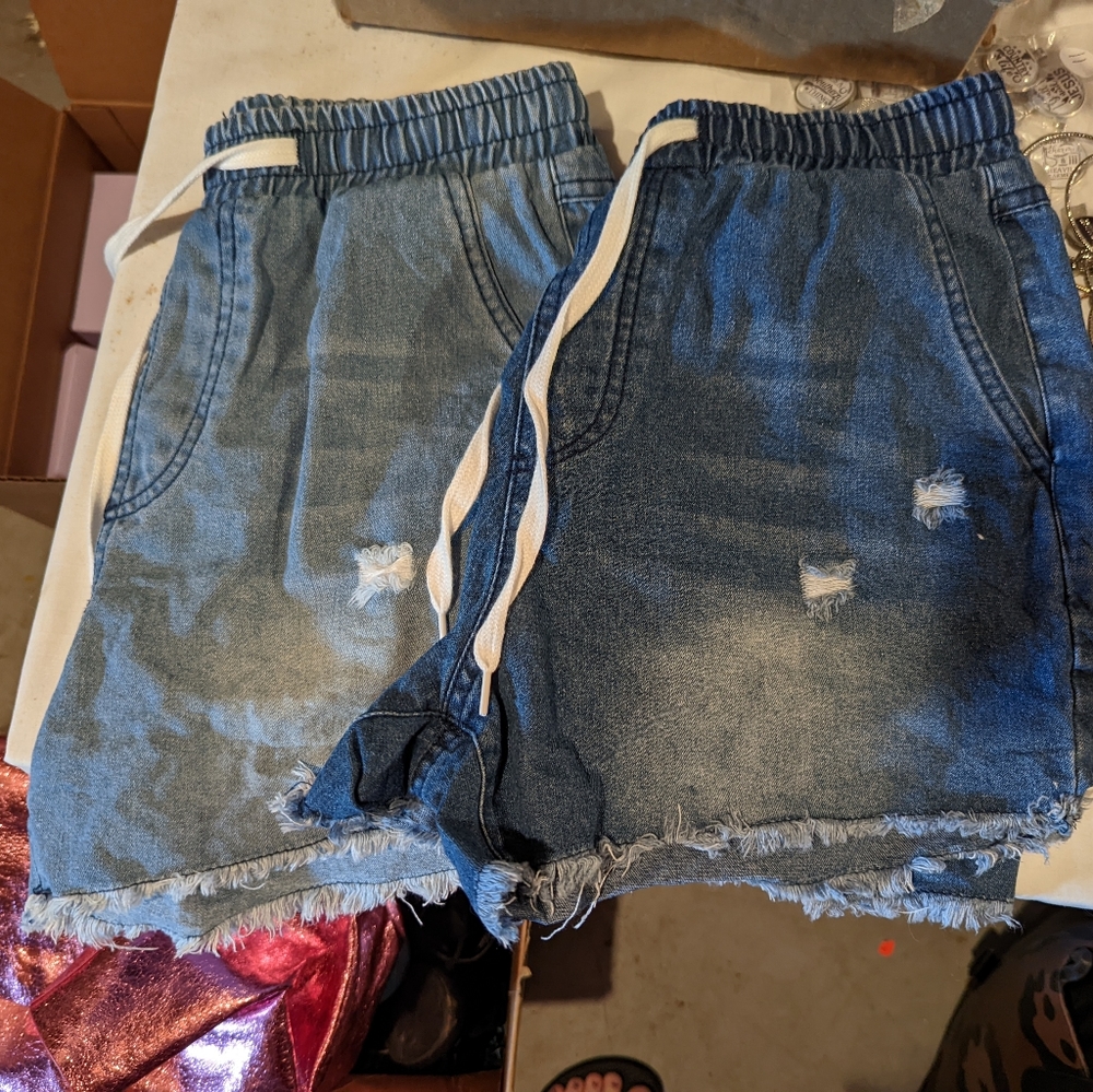 Boutique jean shorts